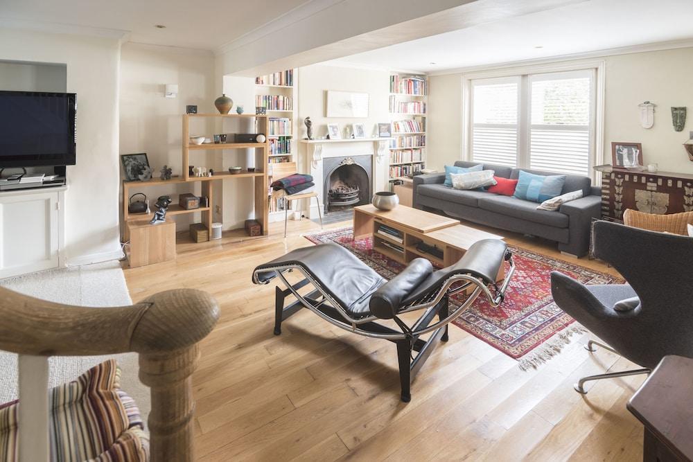 Stylish Family Home In Battersea Vr Londres Exterior foto